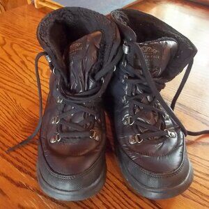 THE NORTH FACE THERMOBALL LACE II WINTER BOOTS, LIKE NEW SIZE 8